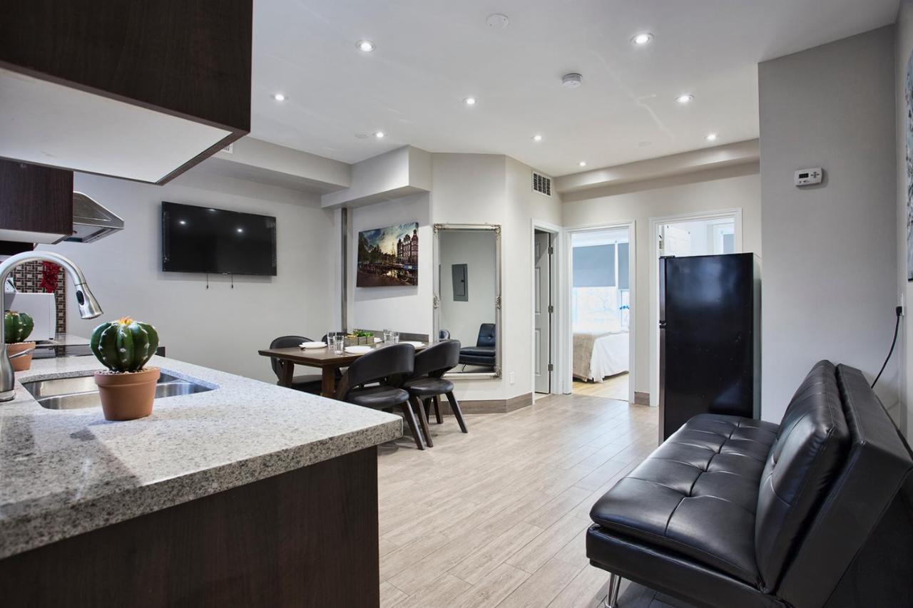 Toronto Rooms And Suites Zewnętrze zdjęcie