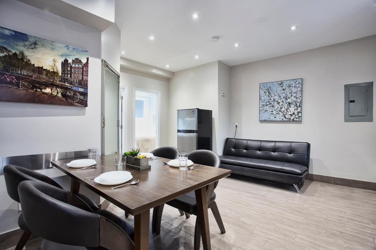 Toronto Rooms And Suites Zewnętrze zdjęcie